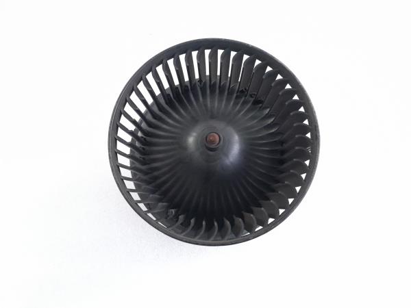 Motor da chauffage / sofagem FORD Fiesta VI (CB1, CCN) Imagem-4 Motor da chauffage / sofagem FORD Fiesta VI (CB1, CCN) Imagem-4