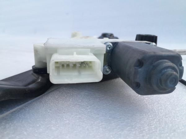 Elevador vidros frente direito PEUGEOT 308 II Imagem-1