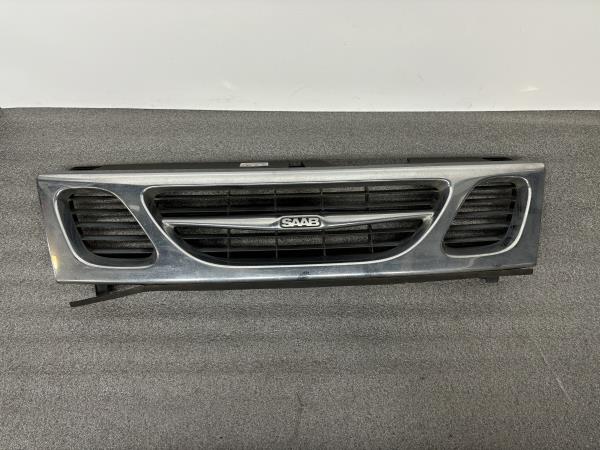 Grelha frente SAAB 9-3 Hatch (YS3D)