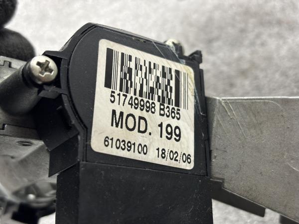 Bombín de encendido FIAT Grande Punto (199_) Imagem-4