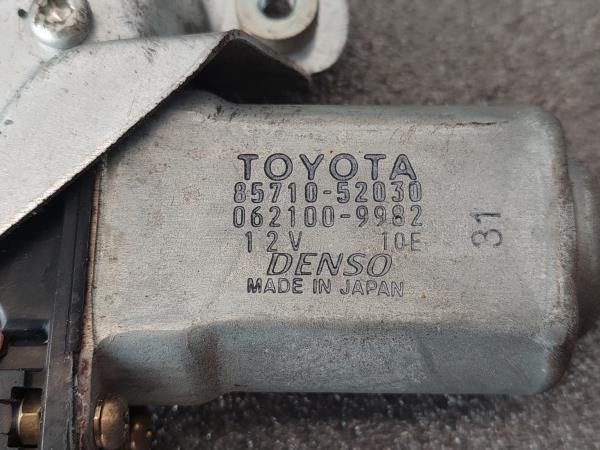 Elevador vidros frente direito TOYOTA Yaris (_P1_) Imagem-5