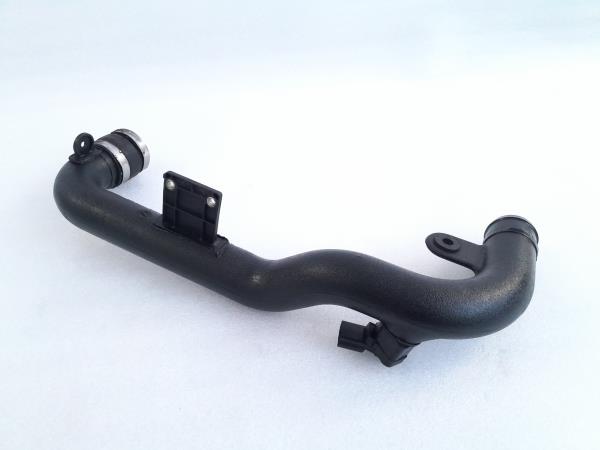 Tubo do intercooler VOLKSWAGEN Passat (3B2)