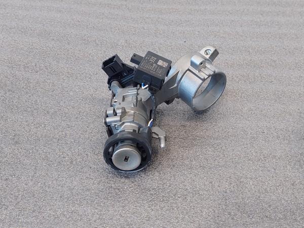 Bombín de encendido OPEL Corsa E