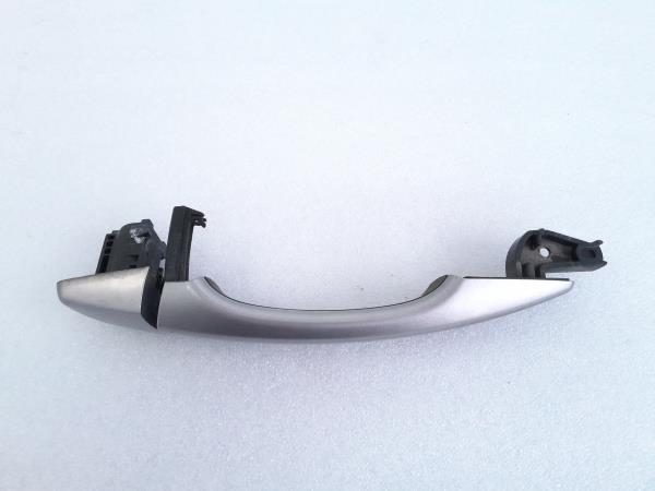 Puxador porta trás direito PEUGEOT 308 II Imagem-1