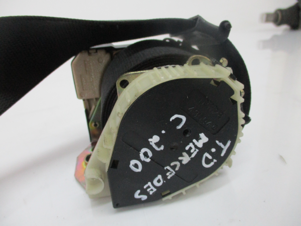 Right rear seatbelt MERCEDES-BENZ Classe C Carrinha (S203) Imagem-1