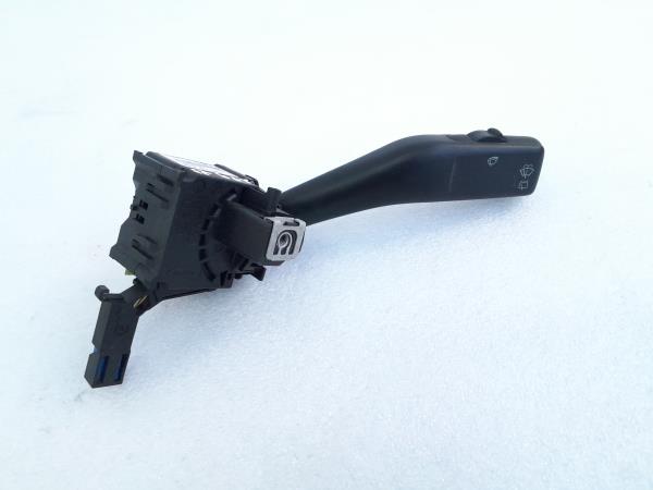 Conjunto / manetes de luzes e limpa vidros AUDI A3 (8P1)