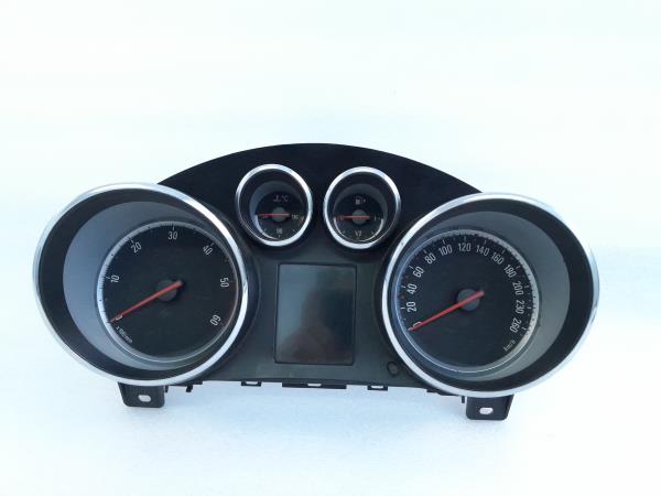 Quadrante / painel de instrumentos OPEL Astra J Sports Tourer