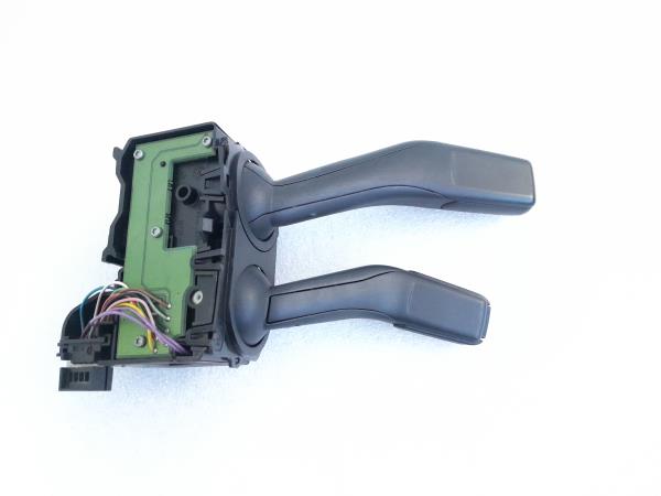 Conjunto / manetes de luzes e limpa vidros AUDI A3 (8P1) Imagem-2