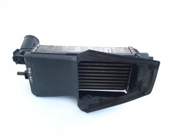 Radiador do intercooler FORD Focus III Imagem-2 Radiador do intercooler FORD Focus III Imagem-2