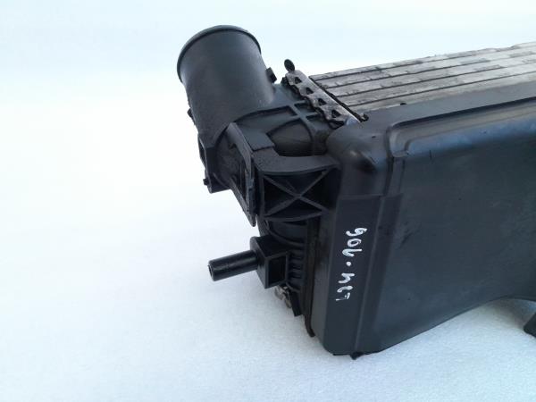 Radiador do intercooler FORD Focus III Imagem-4 Radiador do intercooler FORD Focus III Imagem-4