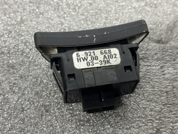 Interruptor / Botao BMW 3 (E90) Imagem-1 Interruptor / Botao BMW 3 (E90) Imagem-1