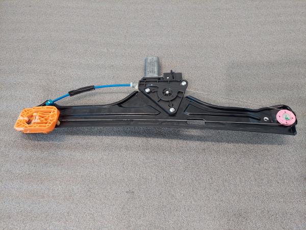 Elevador vidros frente direito BMW 2 Gran Tourer (F46) Imagem-1