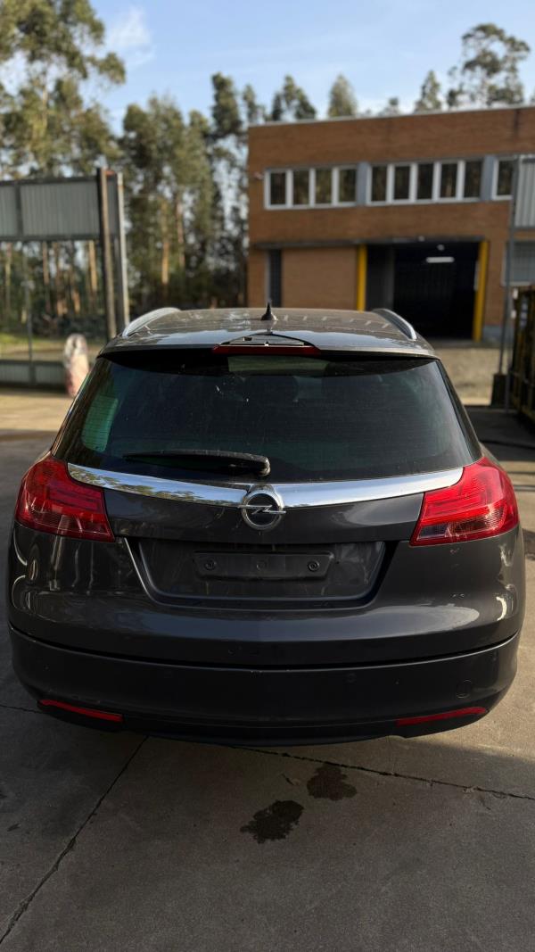 Porta / tampa da mala OPEL Insignia A Sports Tourer (G09) Imagem-1