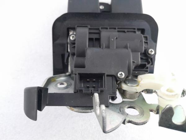 Fechadura / fecho da mala AUDI A3 Sportback (8PA) Imagem-3