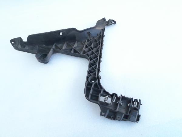 Guia de pára-choques trás direita AUDI A3 Sportback (8PA) Imagem-1