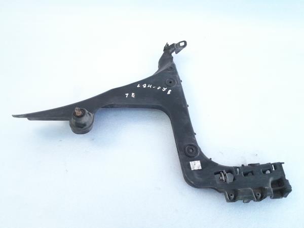 Guia de pára-choques trás direita AUDI A3 Sportback (8PA)