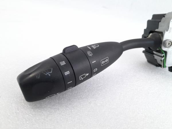 Conjunto / manetes de luzes e limpa vidros MERCEDES-BENZ Classe A (W169) Imagem-1