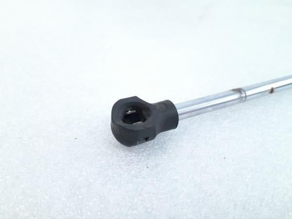 Amortecedor do capot DACIA Sandero II (5S_) Imagem-1