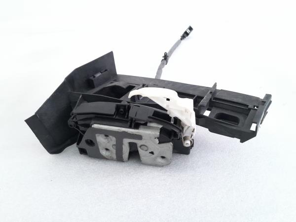 Fechadura / fecho porta trás direito FORD Focus III Imagem-1