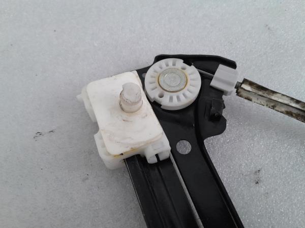 Elevador vidros frente direito PEUGEOT 308 II Imagem-5