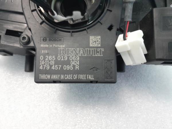 Conjunto / manetes de luzes e limpa vidros RENAULT Twingo III (BCM_) Imagem-3