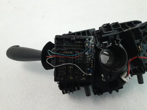 Conjunto / manetes de luzes e limpa vidros RENAULT Twingo III (BCM_) Imagem-7