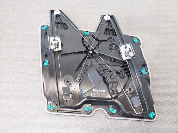 Elevador vidros frente direito VOLKSWAGEN Golf VIII (CD1)