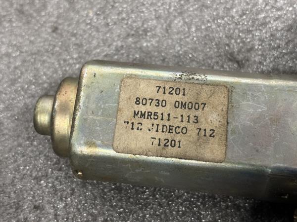 Elevador vidros frente direito NISSAN Almera I Sedan (N15) Imagem-4