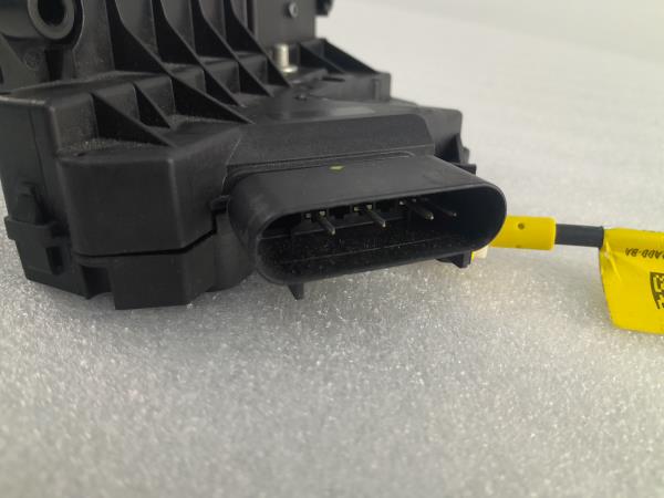 Fechadura / fecho porta trás direito FORD EcoSport Imagem-4