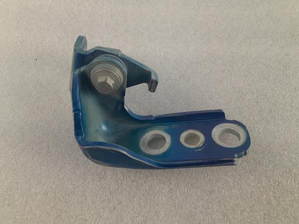 Dobradiça porta frente direita FORD EcoSport