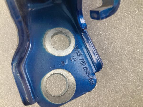 Dobradiça porta trás direito FORD EcoSport Imagem-2