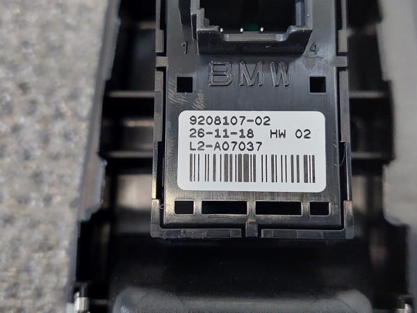 Commande / interrupteur lève-vitre Arrière Droite BMW 2 Gran Tourer (F46) Imagem-3