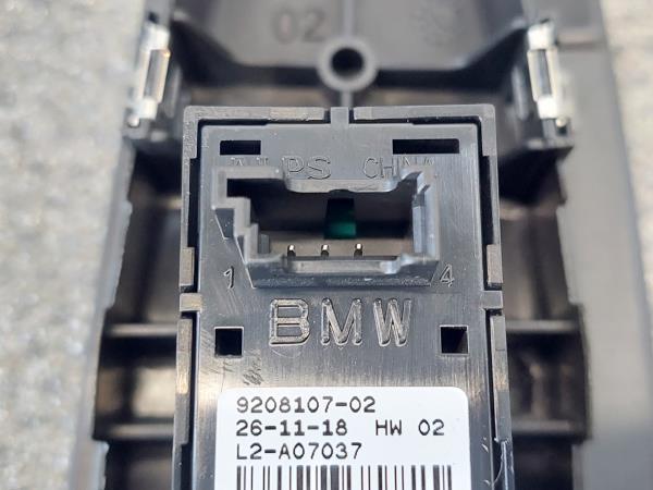 Commande / interrupteur lève-vitre Arrière Droite BMW 2 Gran Tourer (F46) Imagem-4