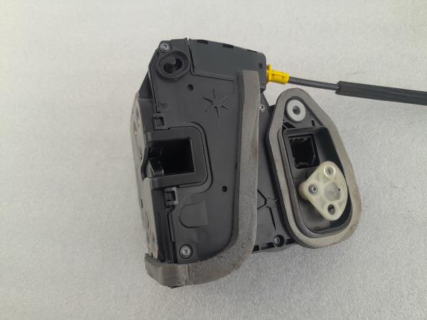 Fechadura / fecho porta trás direito OPEL Astra K Imagem-4