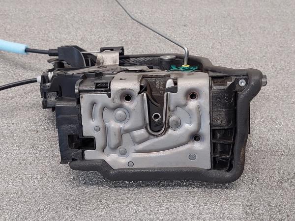 Serrure Arrière Droite BMW 2 Gran Tourer (F46) Imagem-3