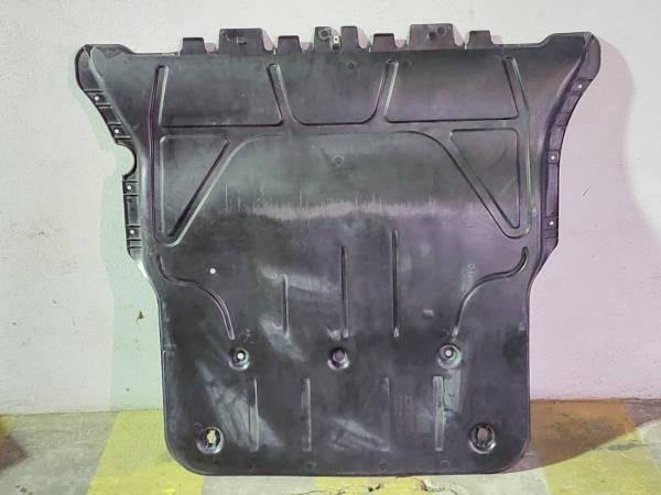 Resguardo Termoventilador VOLKSWAGEN Golf VIII (CD1)