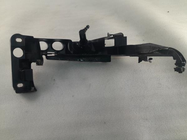 Guia de pára-choques frente direito AUDI A3 Sportback (8PA) Imagem-4