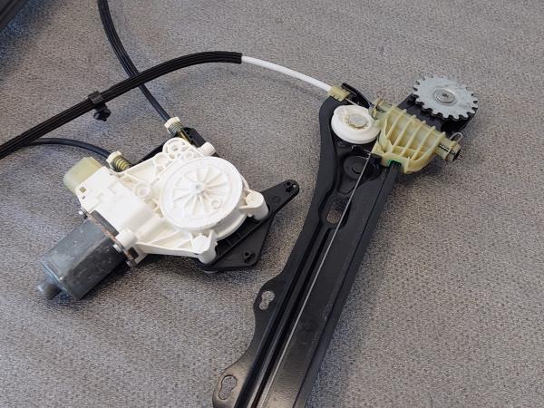 Elevador vidros frente direito BMW 4 Gran Coupe (F36) Imagem-2