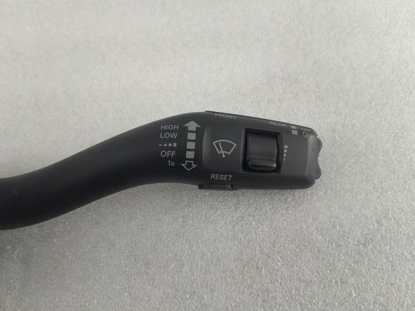 Conjunto / manetes de luzes e limpa vidros AUDI A3 Sportback (8PA) Imagem-1