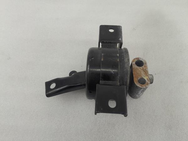 Apoio da caixa CHEVROLET Aveo Hatchback (T250, T255) Imagem-2 Apoio da caixa CHEVROLET Aveo Hatchback (T250, T255) Imagem-2