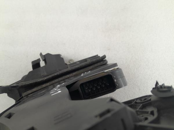 Fechadura / fecho porta trás esquerdo VOLVO V50 (MW) Imagem-4