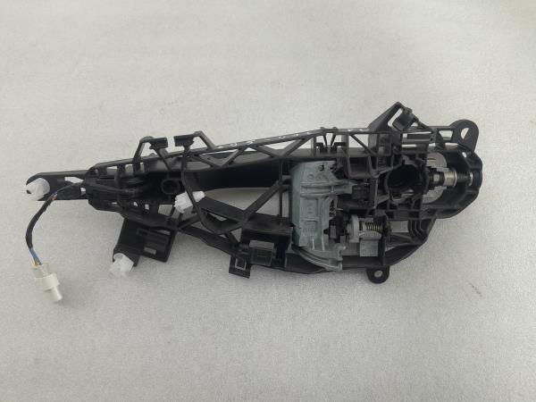 Puxador porta frente direita OPEL Astra K Imagem-1