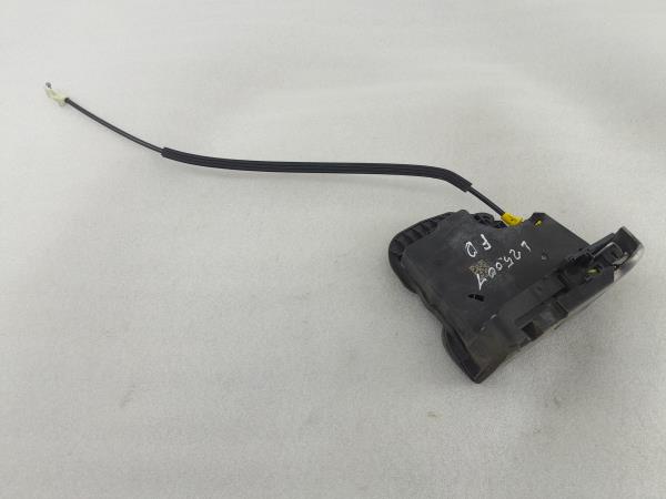 Fechadura / fecho porta frente direito OPEL Astra K