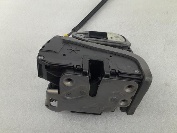 Fechadura / fecho porta frente direito OPEL Astra K Imagem-4