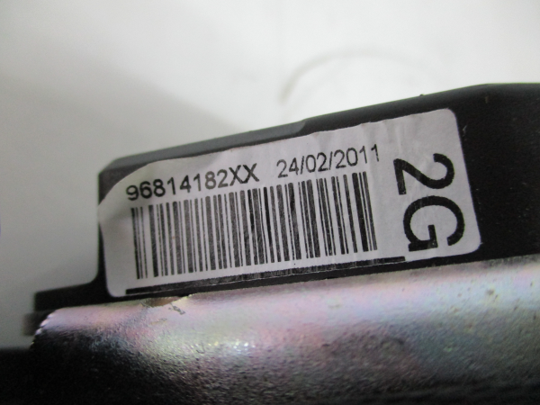 Left rear seatbelt PEUGEOT 308 SW Imagem-2
