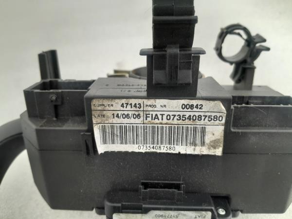 Conjunto / manetes de luzes e limpa vidros FIAT Croma (194_) Imagem-3