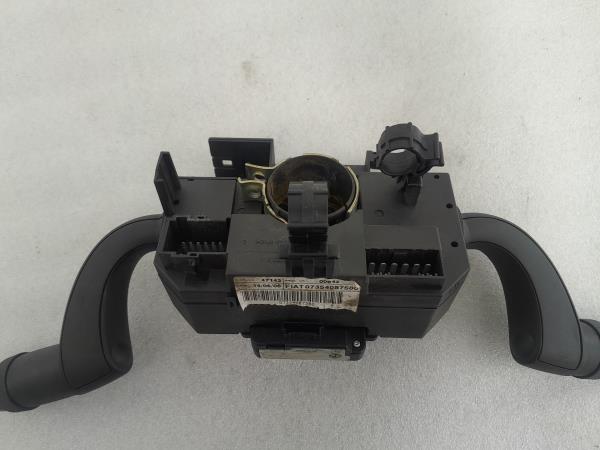 Conjunto / manetes de luzes e limpa vidros FIAT Croma (194_) Imagem-4