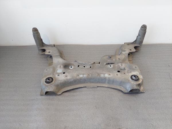 Subchasis delantero RENAULT Megane III (BZ0_)