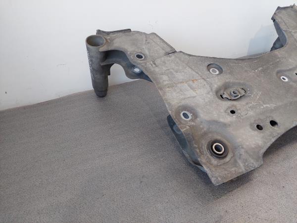 Subchasis delantero RENAULT Megane III (BZ0_) Imagem-4