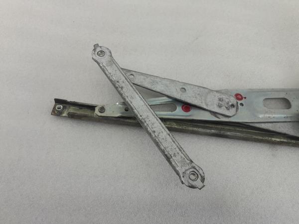 Elevador vidros frente direito TOYOTA Urban Cruiser (_P1_) Imagem-3